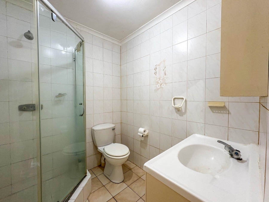 4 Bedroom Property for Sale in Bantry Bay Western Cape